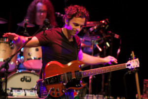 Dweezil_Zappa-1